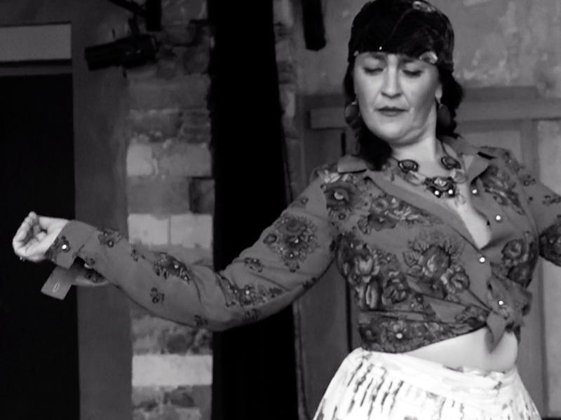 La danse des Balkans - Rona Hartner