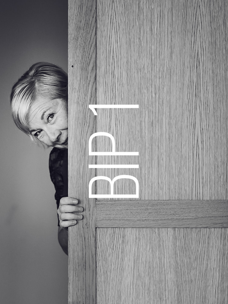 Body in Place - Myriam Lamotte