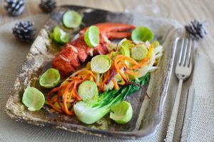 Homard et julienne de légumes, tandoori